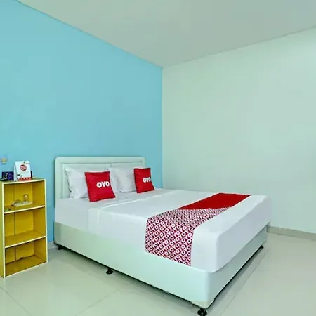 Oyo 3856 Tizta Suites Bali